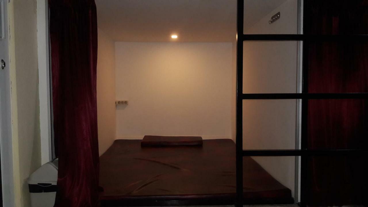 Homestay Pod House