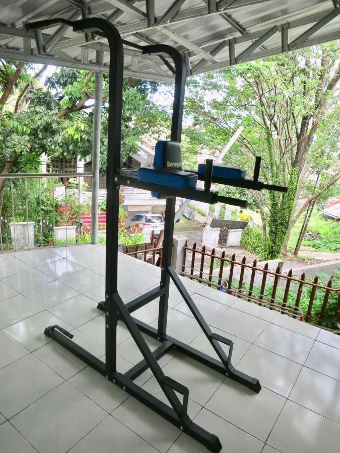 Homestay Pod House Manado
